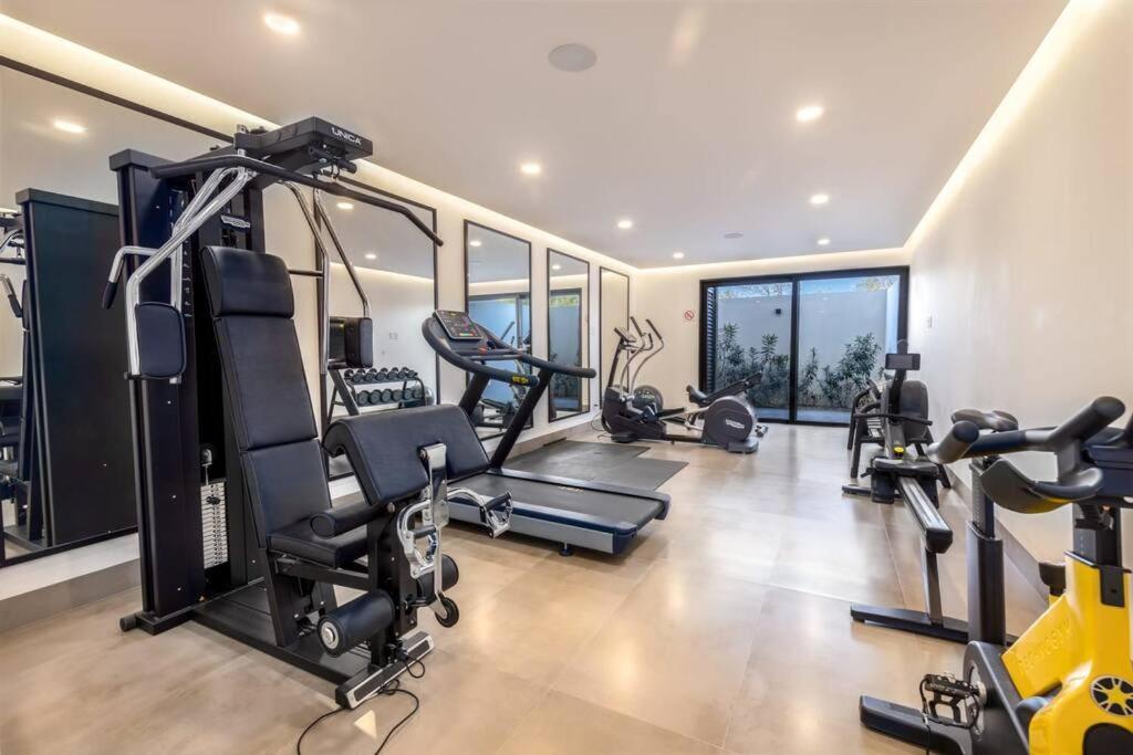 Endless Summer - 2Bed 2Bath Condo - Seasonly Heated Pool With Ocean Views - 5Min Walk To Beach - Fibre Internet - Sleeps 6 Cabo San Lucas Esterno foto